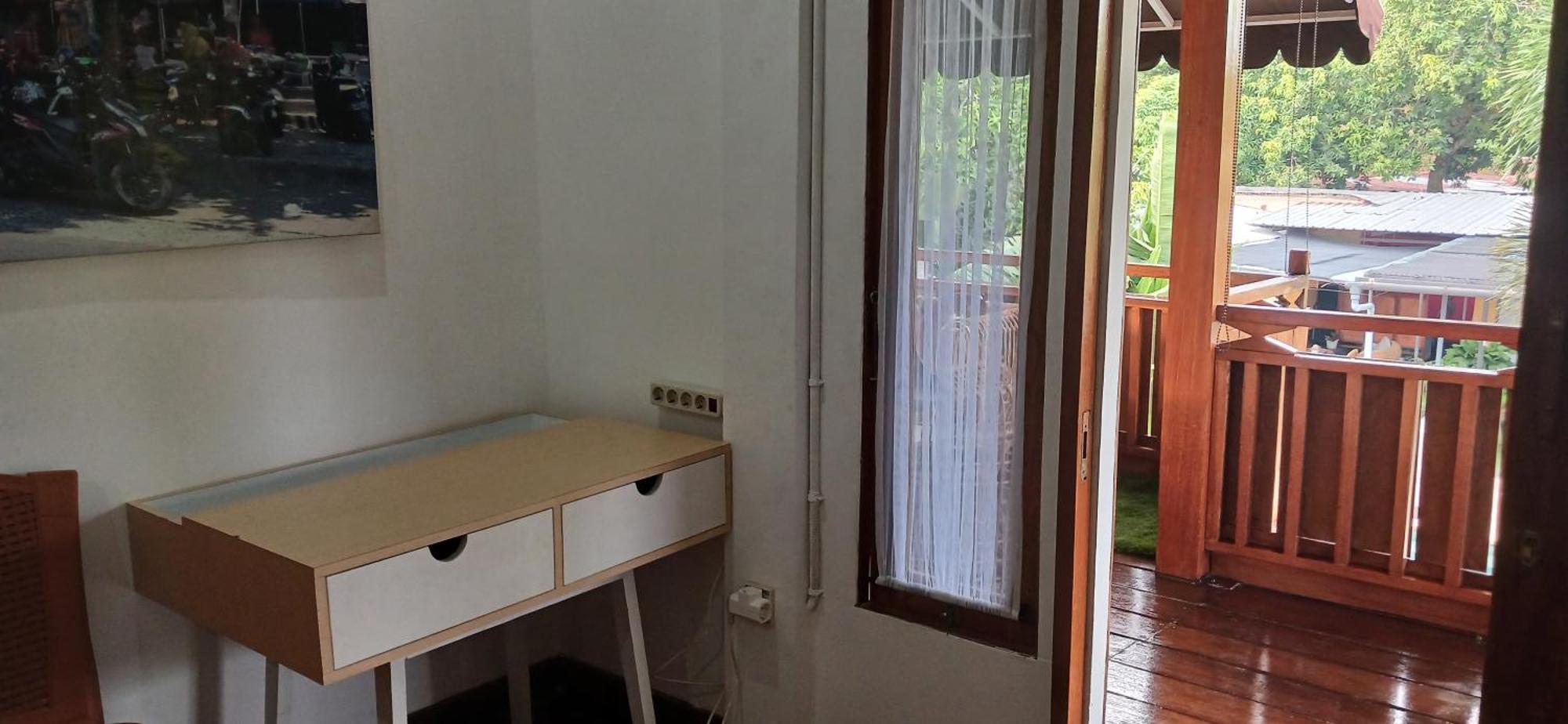 מטאראם Dewi Sri Guesthouse מראה חיצוני תמונה